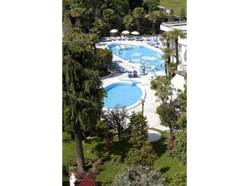 Hotel Due Torri Абано-Терме Екстер'єр фото